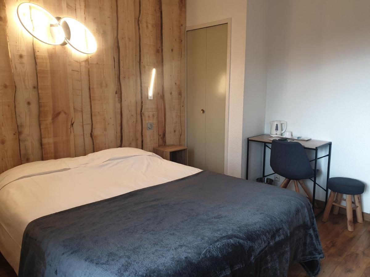 Hotel Yaka Les Angles  Kültér fotó