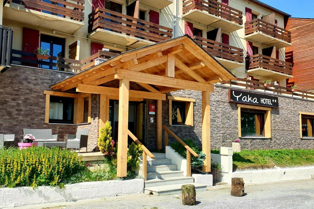 Hotel Yaka Les Angles  Kültér fotó