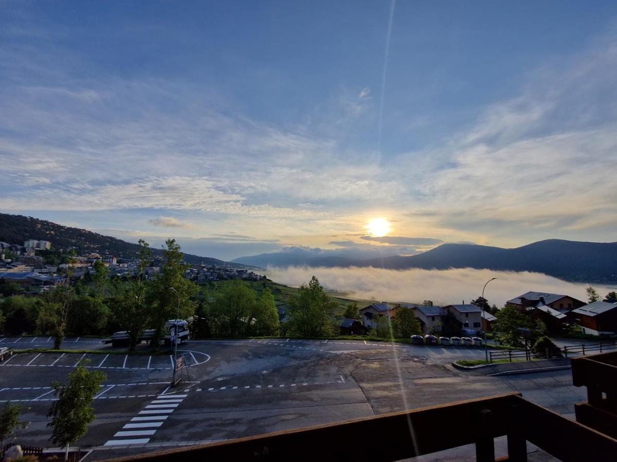 Hotel Yaka Les Angles  Kültér fotó